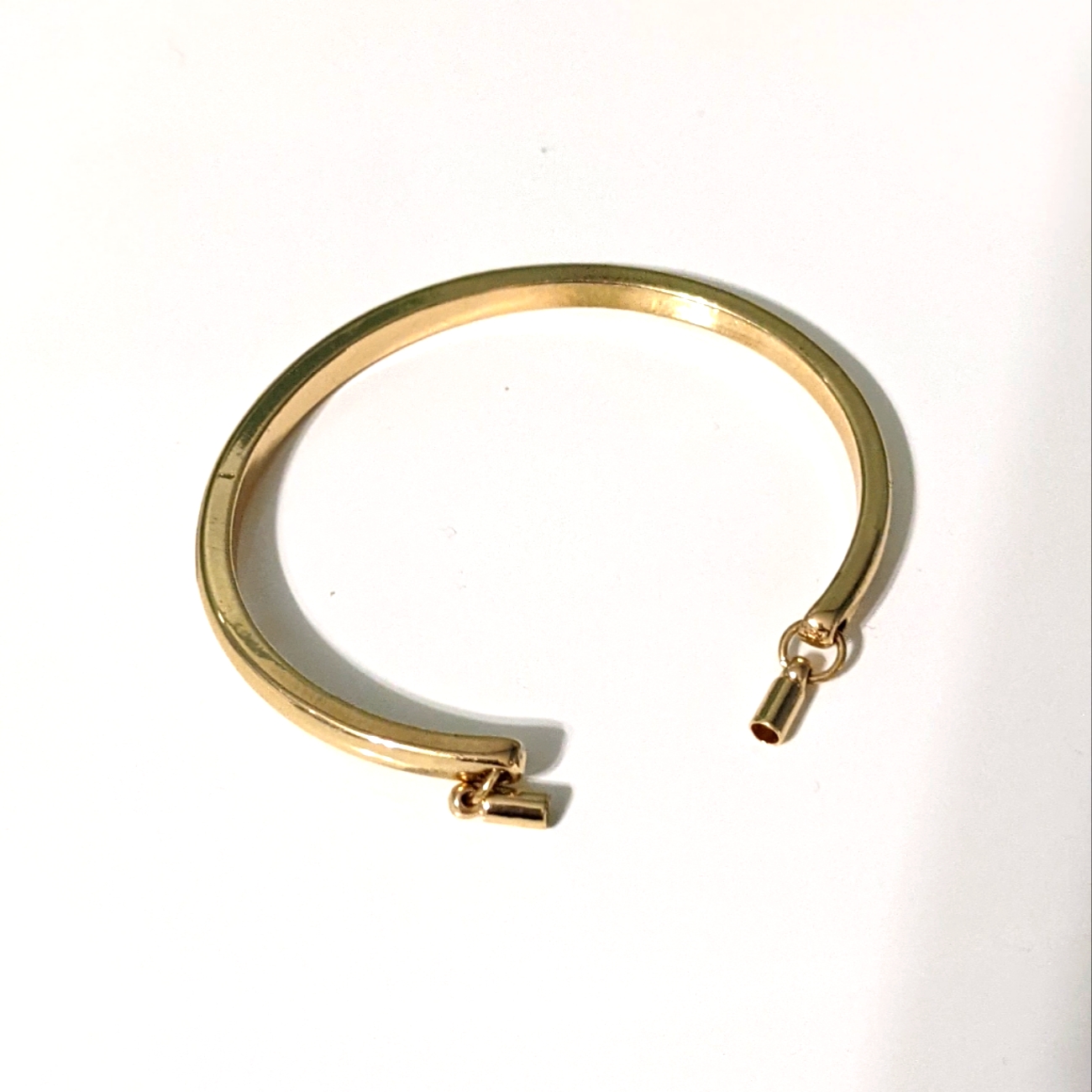 Plain Gold Bangle